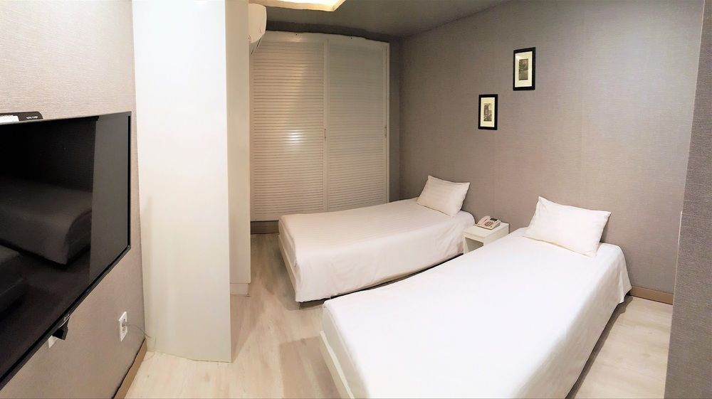 Hotel Bridge Сеул Экстерьер фото